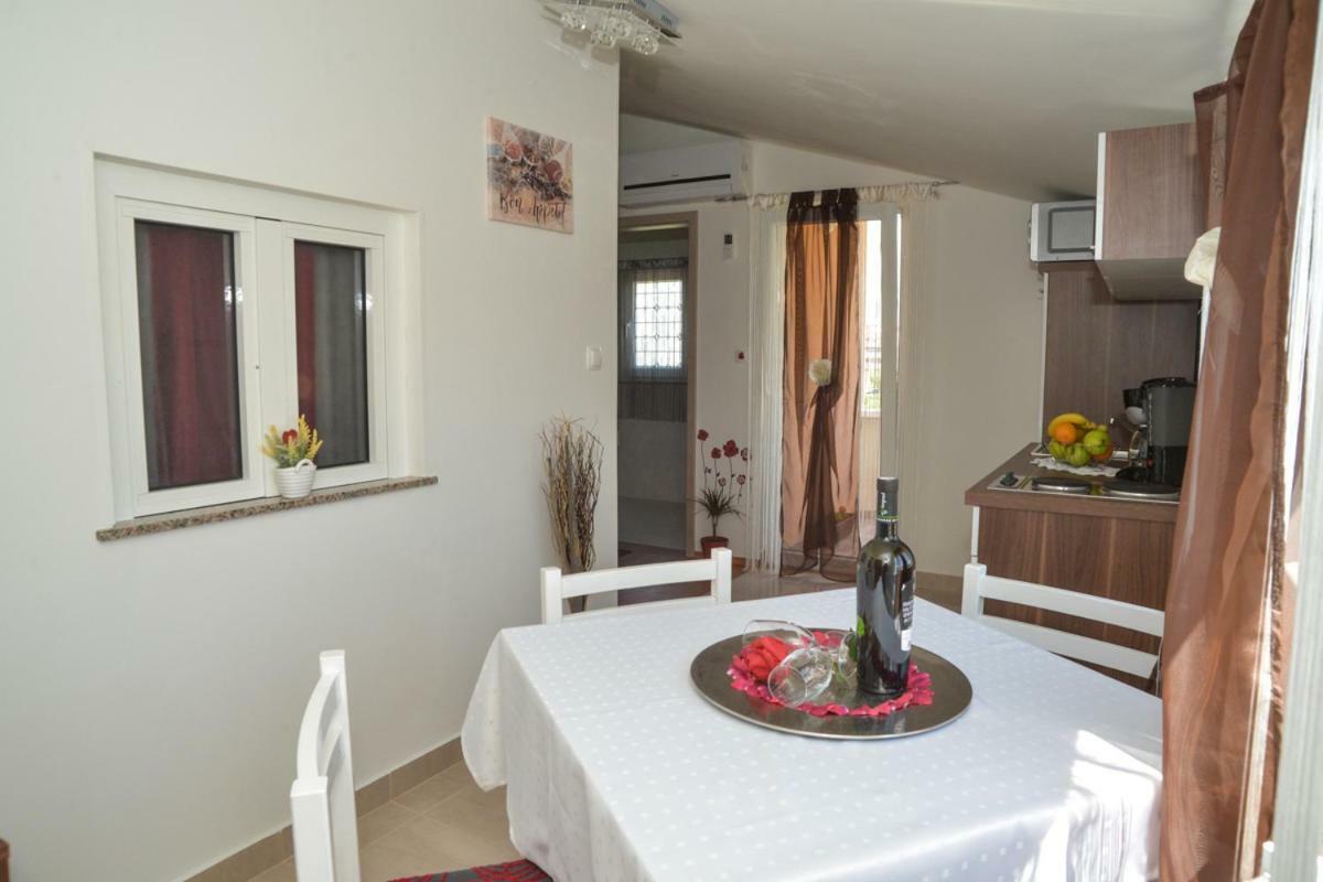 זאדאר Apartment Antonio מראה חיצוני תמונה